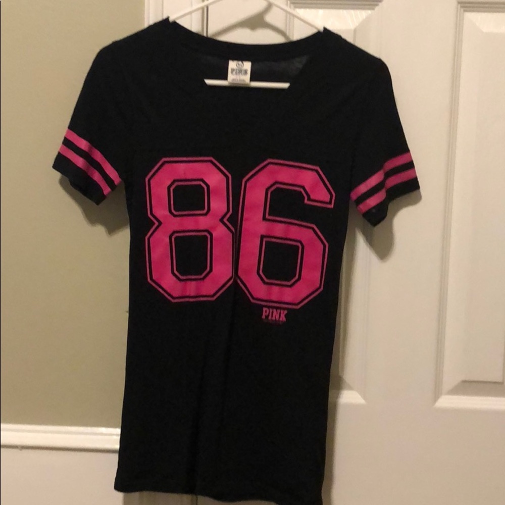 Short sleeve top